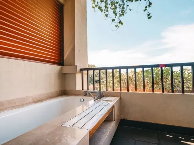 фото отеля Stony Brook Villa Jianguo Resort Sanya (Shixishu Jianguo Yalong Bay Resort) изображение №45