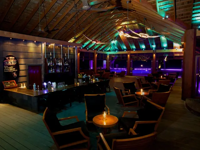 фото отеля Kuredu Island Resort изображение №9