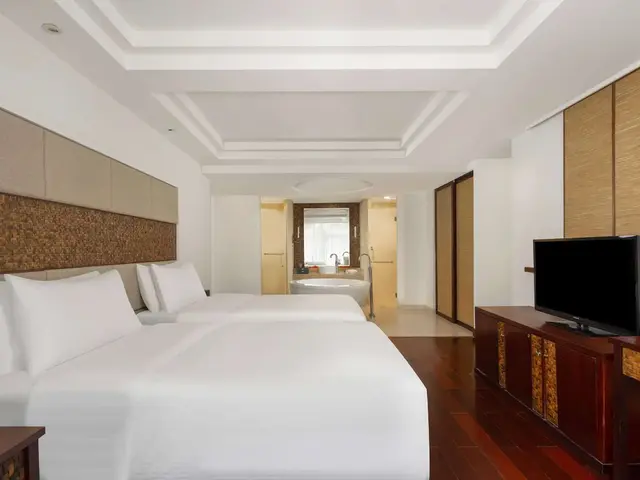 фотографии Swissotel & Grand Mercure Sanya Yalong Bay (ex. Grand Mercure Sanya Yalong Bay; Huayu Resort & Spa Yalong Bay Sanya) изображение №60