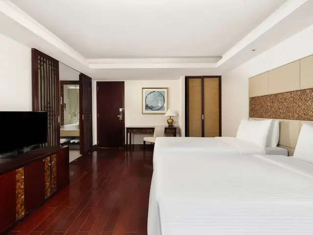 фото отеля Swissotel & Grand Mercure Sanya Yalong Bay (ex. Grand Mercure Sanya Yalong Bay; Huayu Resort & Spa Yalong Bay Sanya) изображение №53