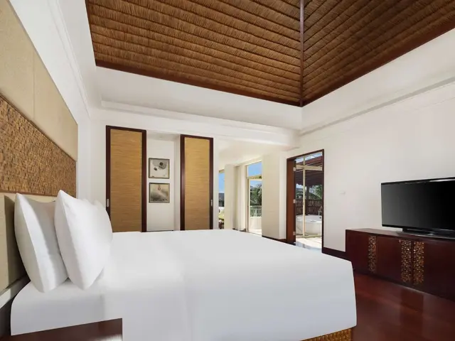 фото Swissotel & Grand Mercure Sanya Yalong Bay (ex. Grand Mercure Sanya Yalong Bay; Huayu Resort & Spa Yalong Bay Sanya) изображение №50