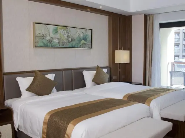фото отеля Jinghai Hotel Resort изображение №13