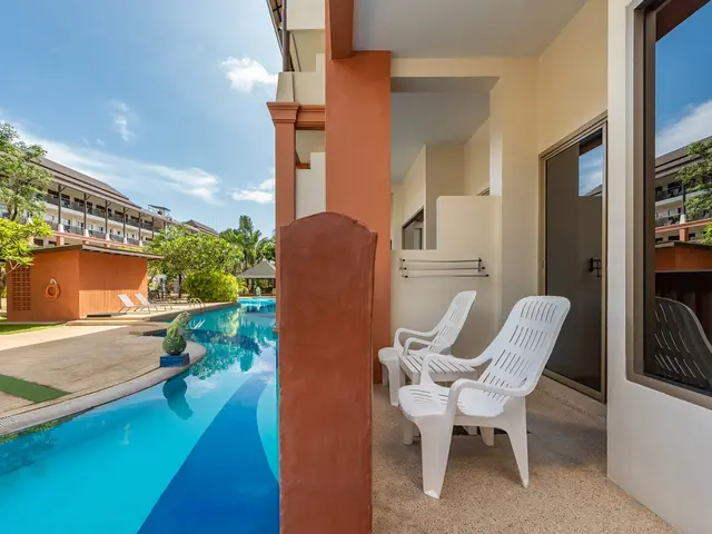 фото Kata Sea Breeze Resort изображение №14