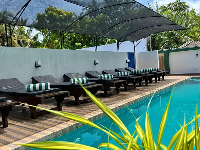 фотографии Sundowners Guesthouse (ex. Drifters Guesthouse) изображение №12