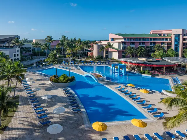 фото отеля Muthu Playa Varadero (ex. Mercure Playa De Oro; Coralia Club Playa De Oro Varadero) изображение №1