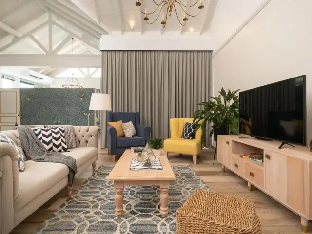 фотографии отеля Triple O Six изображение №23