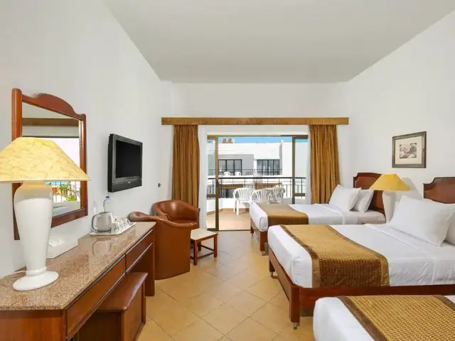 фото Marlin Inn Azur Resort (ex. Marlin Inn Beach Resort) изображение №6