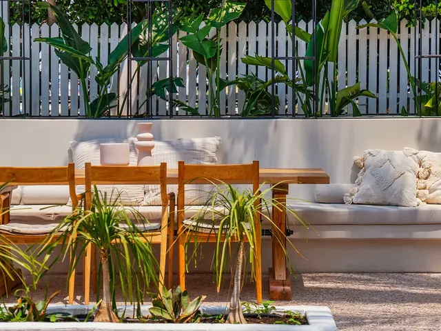 фото отеля Yacht Classic изображение №49