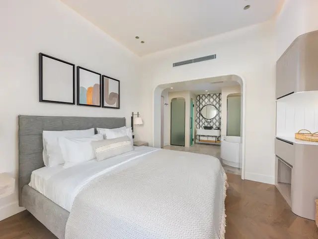 фото отеля Yacht Classic изображение №17