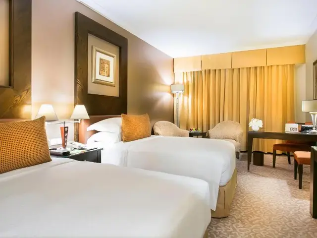 фото Swissotel Al Murooj (ex. Roda Al Murooj; Al Murooj Rotana) изображение №18