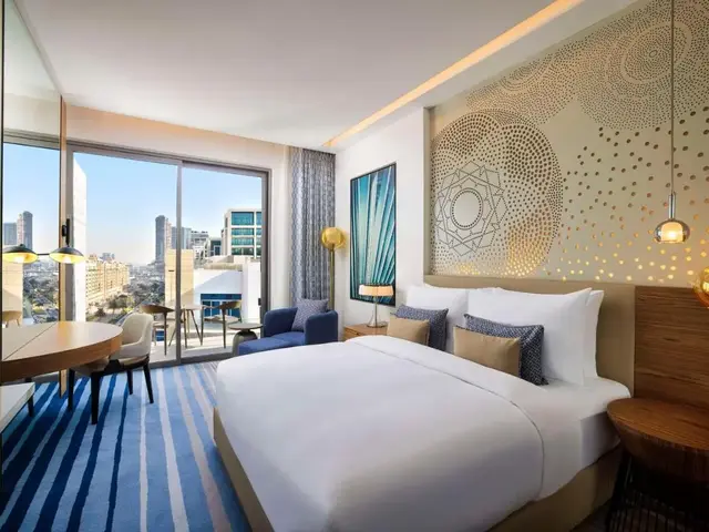 фото Tumbi Hotel Dubai The Palm, Tapestry Collection by Hilton (ex. Tumbi West Palm Beach Hotel Dubai, Tapestry Collection By Hilton) изображение №38