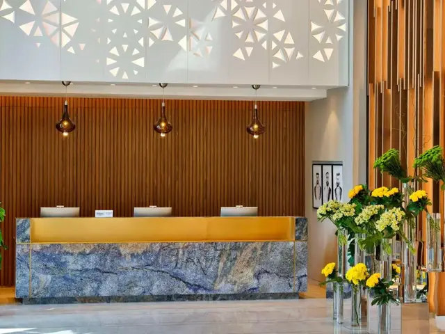 фото Tumbi Hotel Dubai The Palm, Tapestry Collection by Hilton (ex. Tumbi West Palm Beach Hotel Dubai, Tapestry Collection By Hilton) изображение №34
