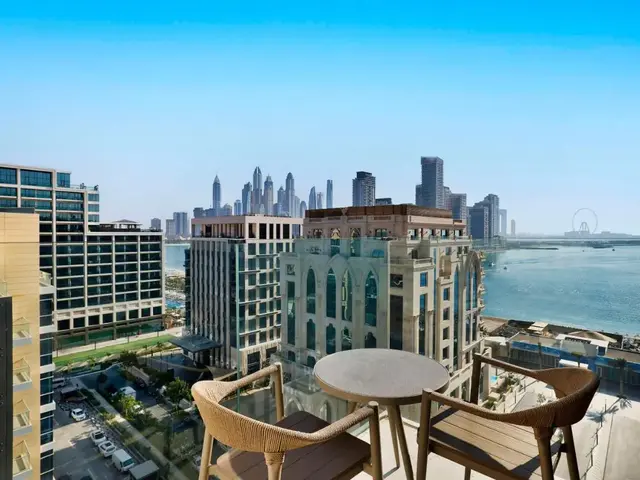 фото Tumbi Hotel Dubai The Palm, Tapestry Collection by Hilton (ex. Tumbi West Palm Beach Hotel Dubai, Tapestry Collection By Hilton) изображение №22
