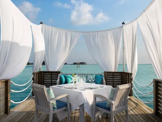 фото Anantara Dhigu Maldives (ex. Anantara Finolhu) изображение №30
