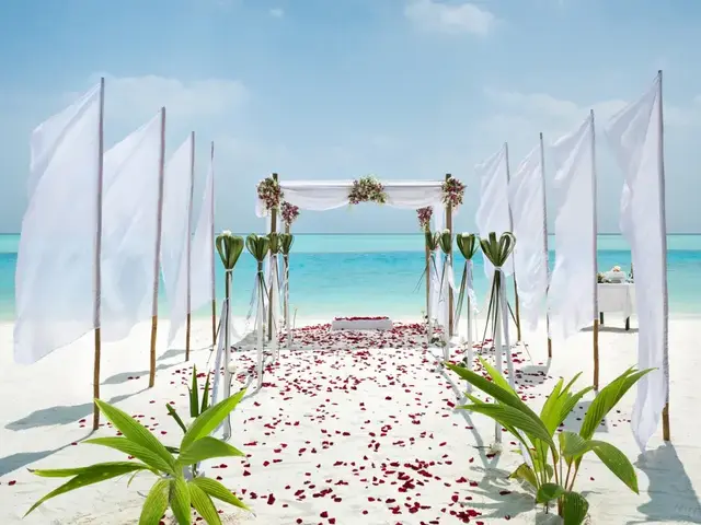 фото Anantara Dhigu Maldives (ex. Anantara Finolhu) изображение №18