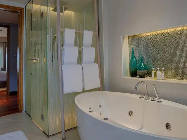 фото Lily Beach Resort & Spa изображение №14