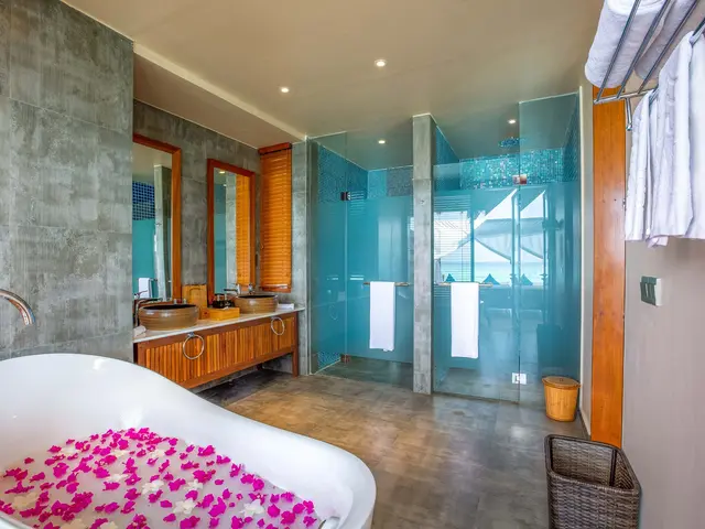 фото отеля Furaveri Island Resort & Spa изображение №13