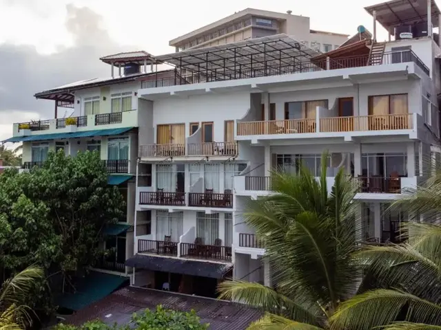 Wave Beach Resort