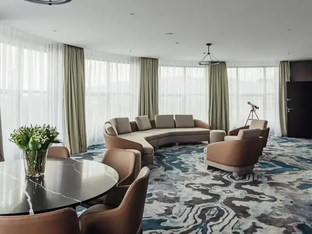 фото отеля Парк Отель Владикавказ (ex. DoubleTree by Hilton Vladikavkaz) изображение №25