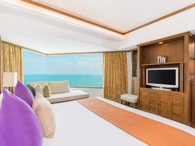 фото отеля Royal Cliff Beach Hotel изображение №45