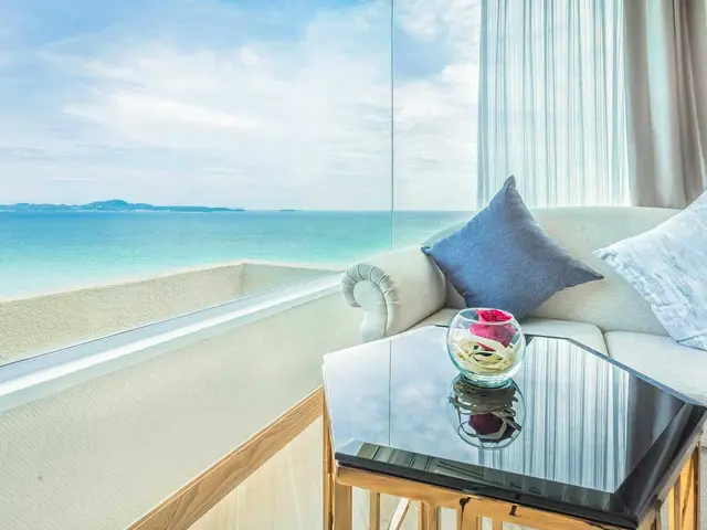 фото Royal Cliff Beach Hotel изображение №38