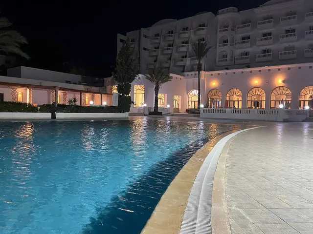 фотографии отеля L'Atrium изображение №3