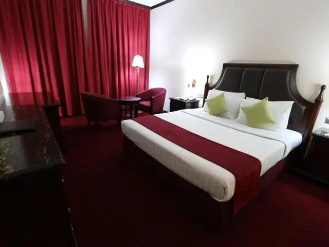 фото отеля Knight Armour (ex. Grand Mayfair) изображение №41