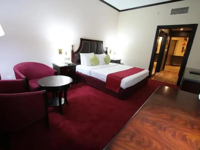 фото отеля Knight Armour (ex. Grand Mayfair) изображение №21