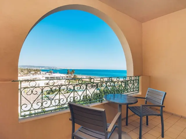 фото Iberostar Waves Averroes изображение №2