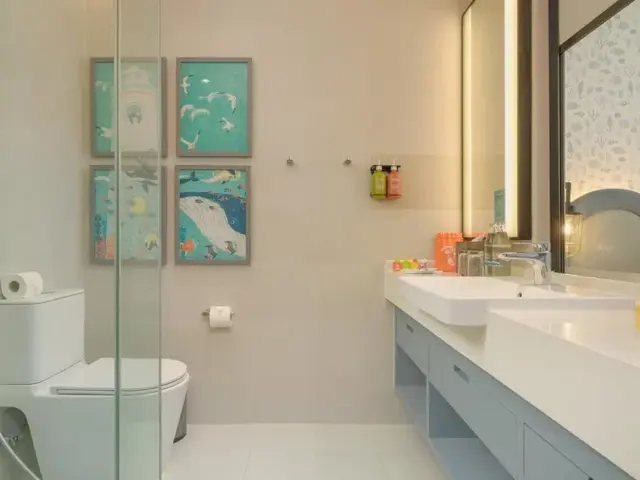 фото отеля Holiday Inn Resort Krabi Ao Nang Beach (ex. Dusit D2 Ao Nang Krabi; Vogue Resort & Spa Ao Nang) изображение №53