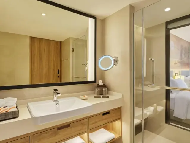 фотографии Holiday Inn Resort Krabi Ao Nang Beach (ex. Dusit D2 Ao Nang Krabi; Vogue Resort & Spa Ao Nang) изображение №16