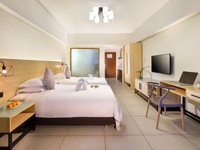 фотографии J Hotel (ex. Yuhai International Resort; Azure Resort) изображение №16