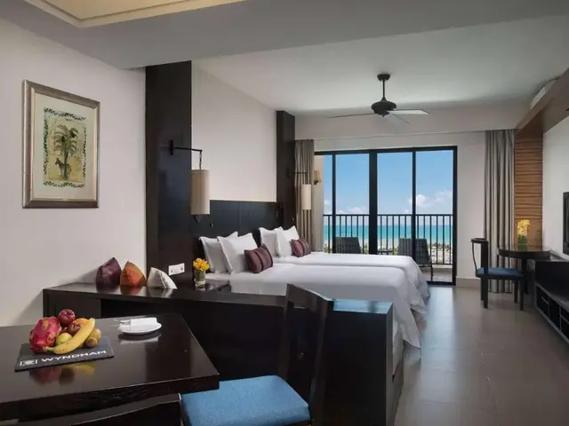 фото Ramada Plaza By Wyndham Sanya Bay (ex. Wyndham Sanya Bay Annex Building; Sanya Lihe) изображение №30