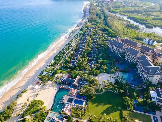 The Ritz-Carlton Sanya, Yalong Bay