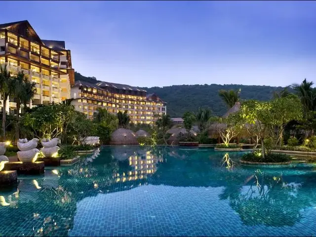 фото отеля Stony Brook Villa Jianguo Resort Sanya (Shixishu Jianguo Yalong Bay Resort) изображение №25