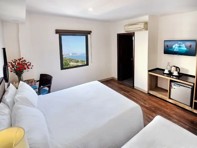 фотографии Golden Lotus изображение №12