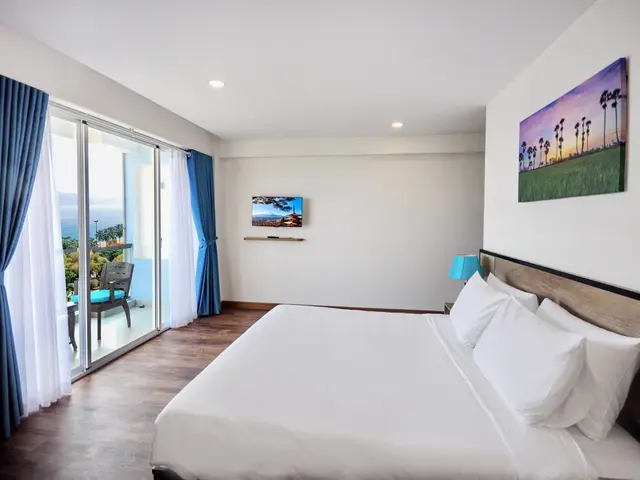 фото отеля Golden Lotus изображение №9