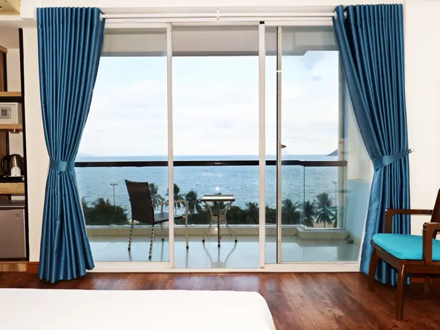 фотографии Golden Lotus изображение №8