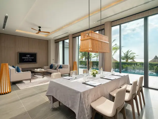 фотографии отеля Crowne Plaza Phu Quoc Starbay, an IHG изображение №23