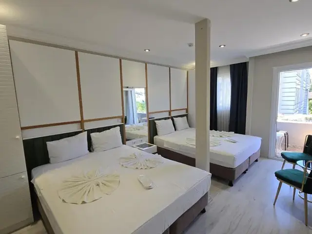 фото отеля The Empress Theodora ll изображение №13