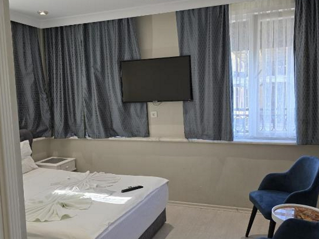 фотографии The Empress Theodora ll изображение №4