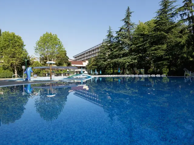 фотографии отеля Пансионат Бургас (Pansionat Burgas) изображение №7