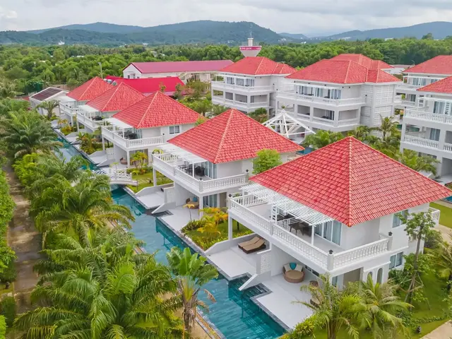 фото отеля Mercury Phu Quoc Resort & Villas изображение №1