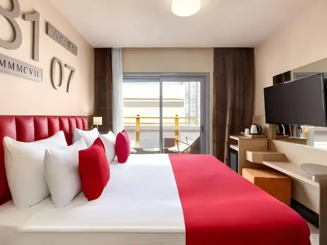 фото Ramada By Wyndham Istanbul Pera (ex. The Peak Hotel) изображение №6