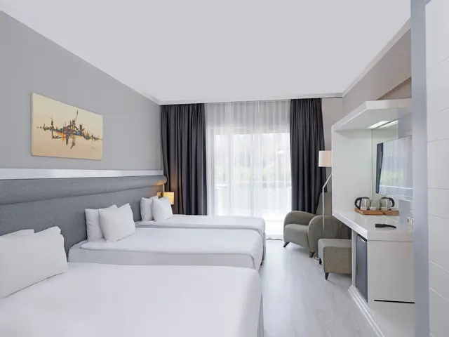 фото отеля Dedeman Kemer Resort (ex. Club Jovia; Armir Resort; Kemer Reach) изображение №25