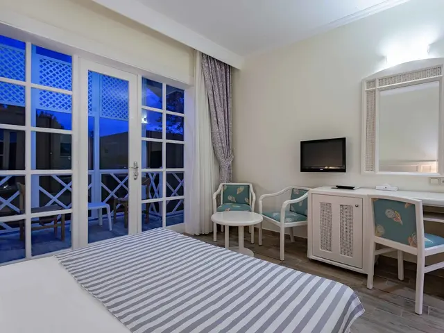 фото отеля Asteria Family Resort Side (ex. Euphoria Palm Beach; Majesty Club Palm Beach) изображение №73