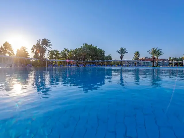 фотографии отеля Asteria Family Resort Side (ex. Euphoria Palm Beach; Majesty Club Palm Beach) изображение №39