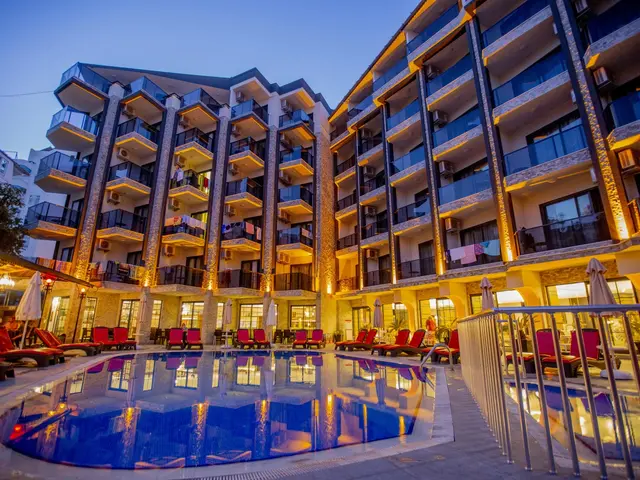 фотографии Kleopatra Fatih изображение №4