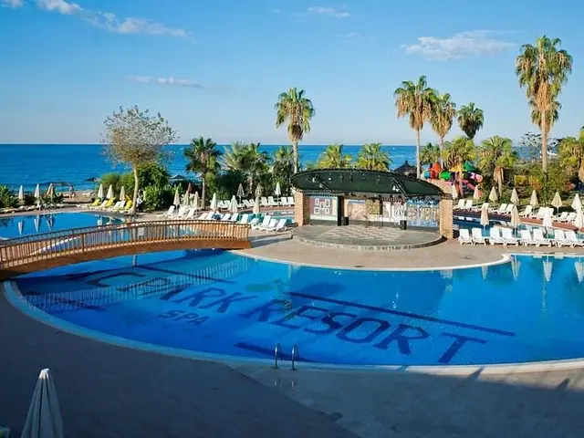 фото отеля MC Beach Resort (ex. Otium MC Beach Resort; MC Beach Park Resort Hotel & SPA) изображение №9