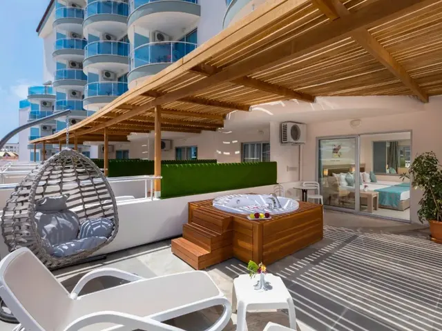 фото Narcia Resort Side изображение №6